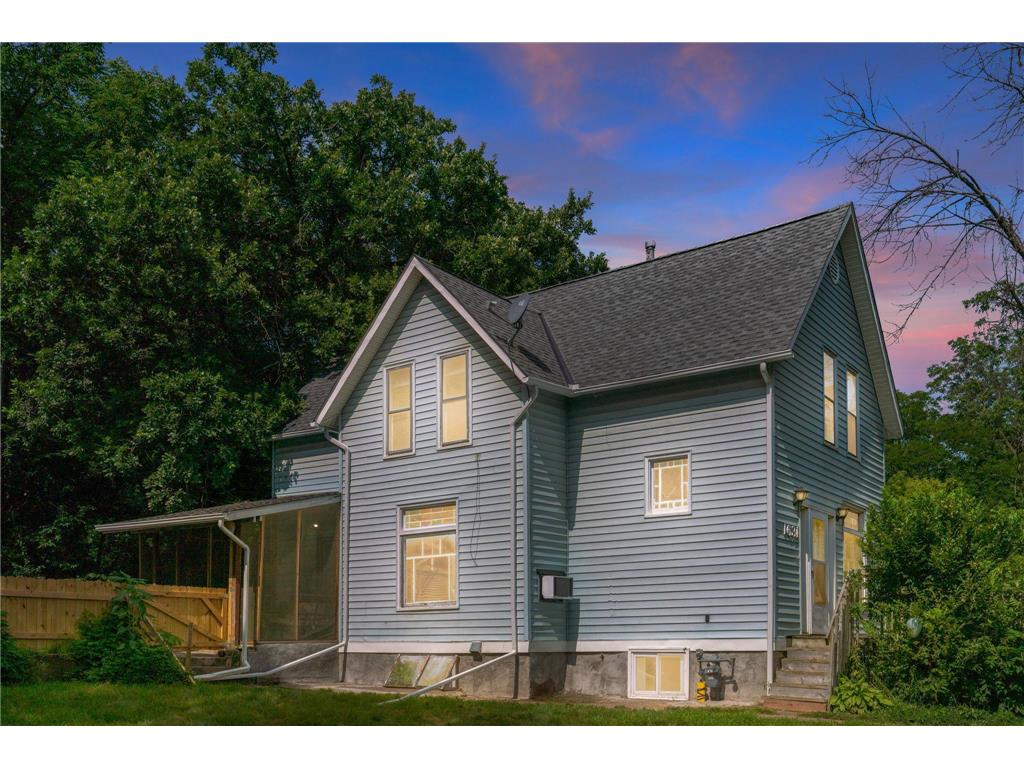 1631 Concord Street N South Saint Paul MN 55075 6571667 image1