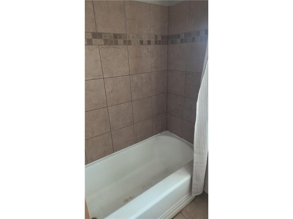 1631 Conway Street Saint Paul MN 55102 6822461 image16