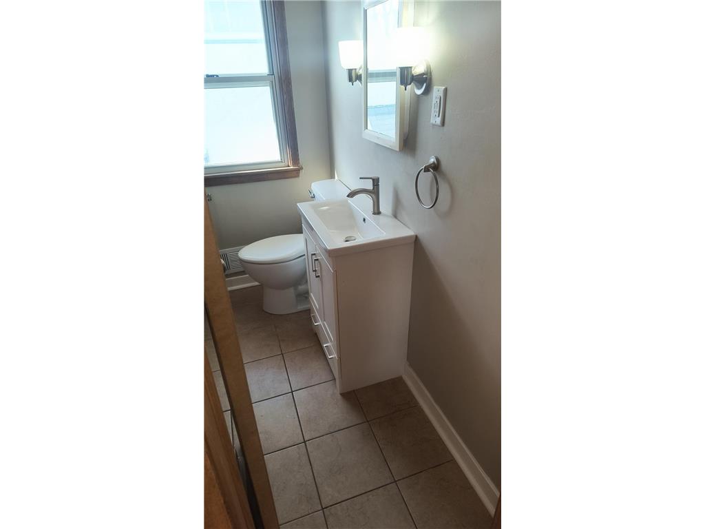 1631 Conway Street Saint Paul MN 55102 6822461 image17