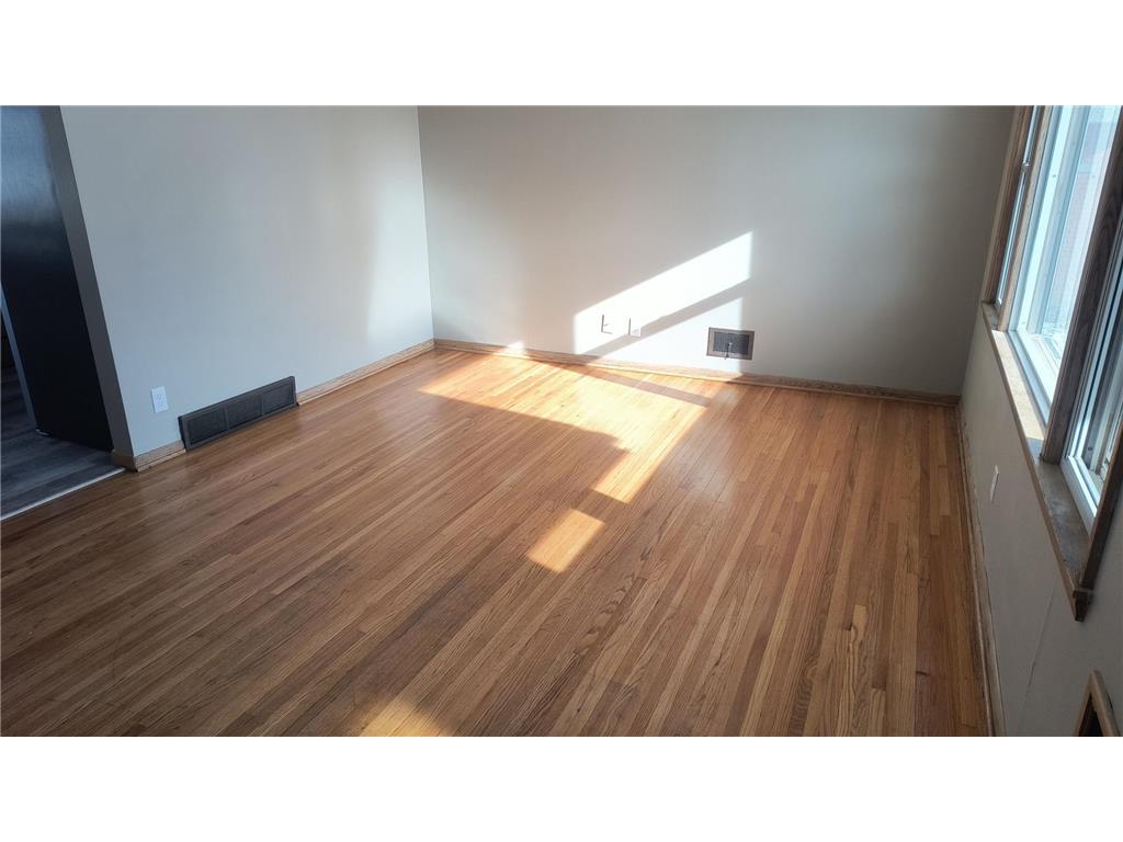 1631 Conway Street Saint Paul MN 55102 6822461 image21