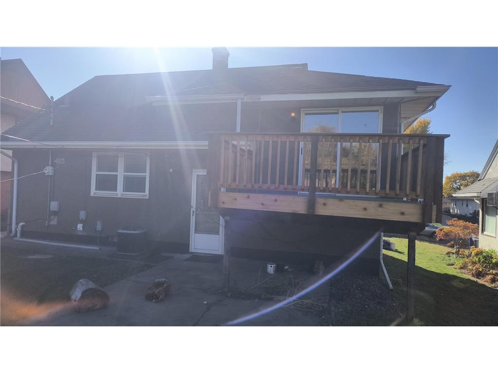 1631 Conway Street Saint Paul MN 55102 6822461 image3