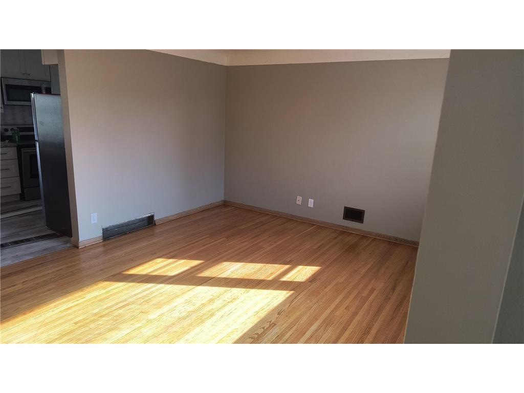 1631 Conway Street Saint Paul MN 55102 6822461 image8