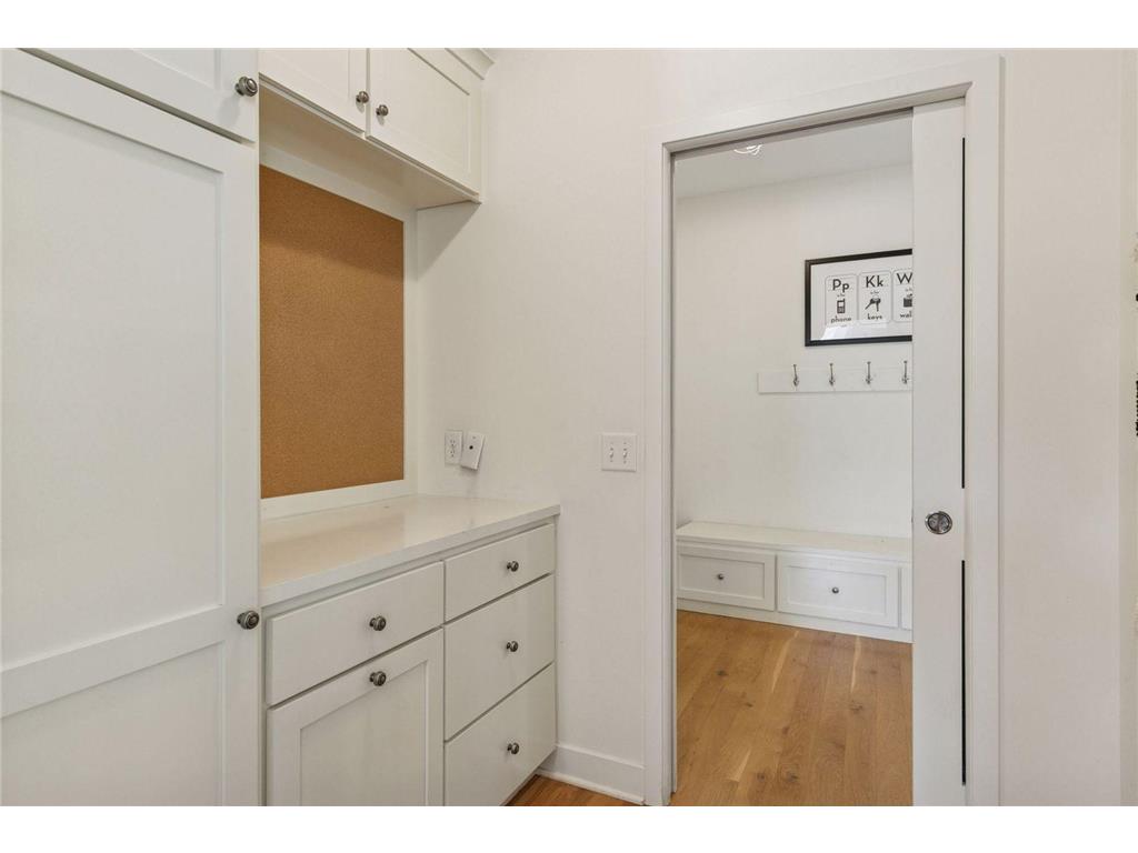 1631 Deephaven Drive Woodbury MN 55129 6826708 image24