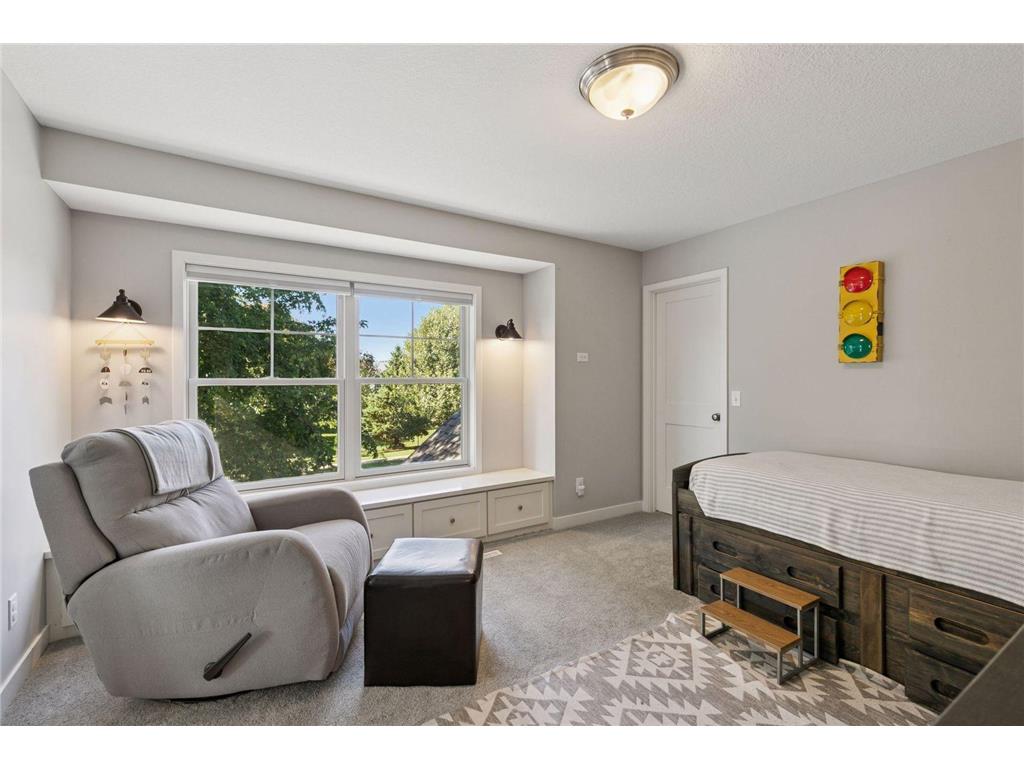 1631 Deephaven Drive Woodbury MN 55129 6826708 image40