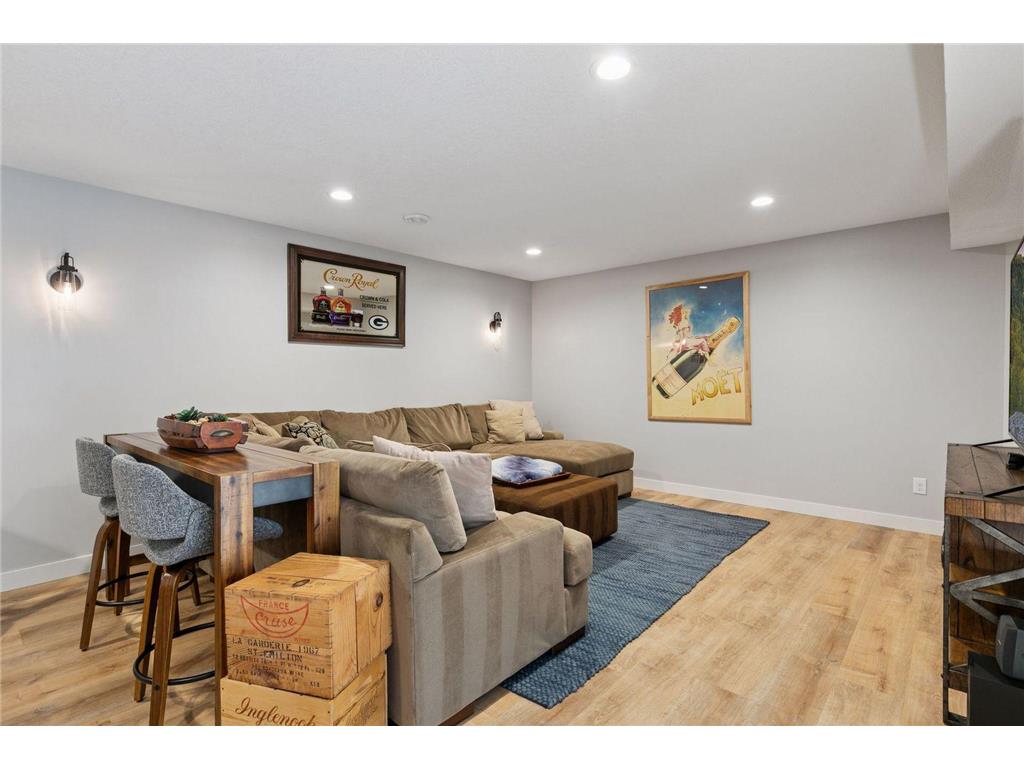 1631 Deephaven Drive Woodbury MN 55129 6826708 image49