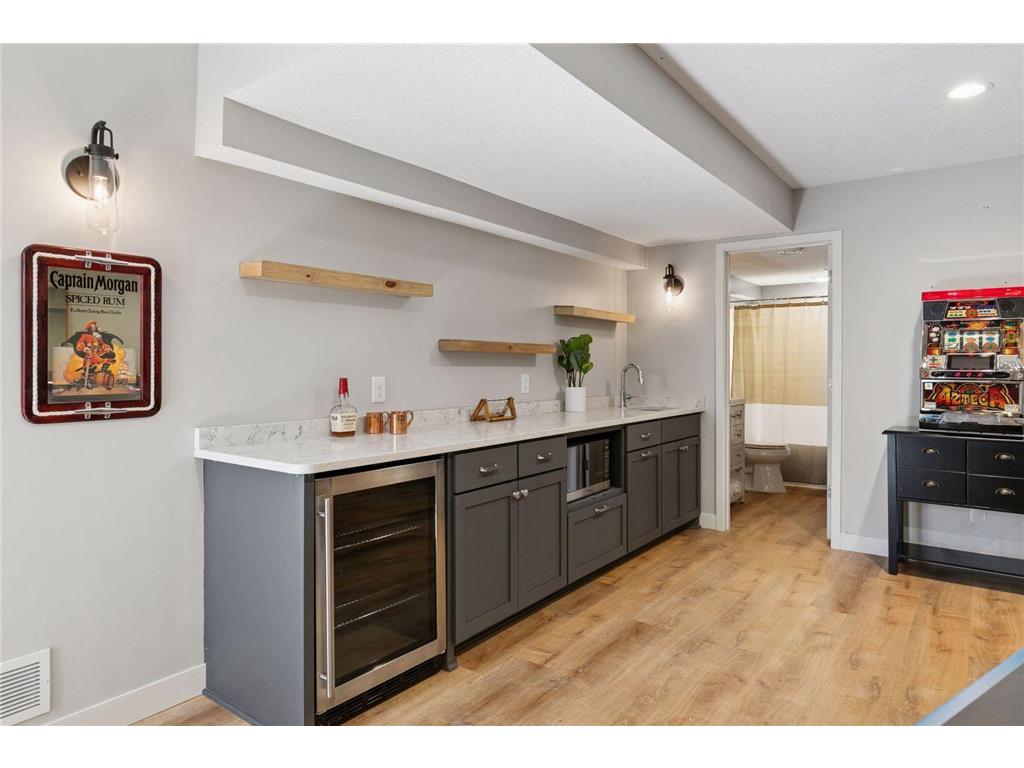 1631 Deephaven Drive Woodbury MN 55129 6826708 image51