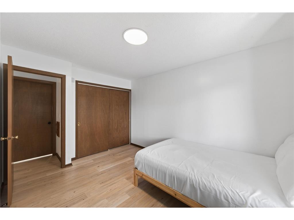1631 Woodbridge Street Saint Paul MN 55117 7086619 image12