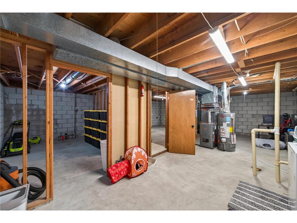 1631 Woodbridge Street Saint Paul MN 55117 7086619 image17