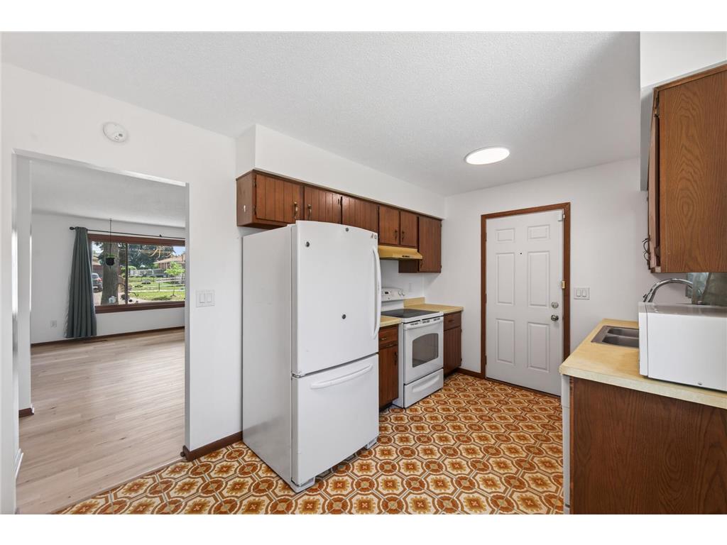 1631 Woodbridge Street Saint Paul MN 55117 7086619 image7