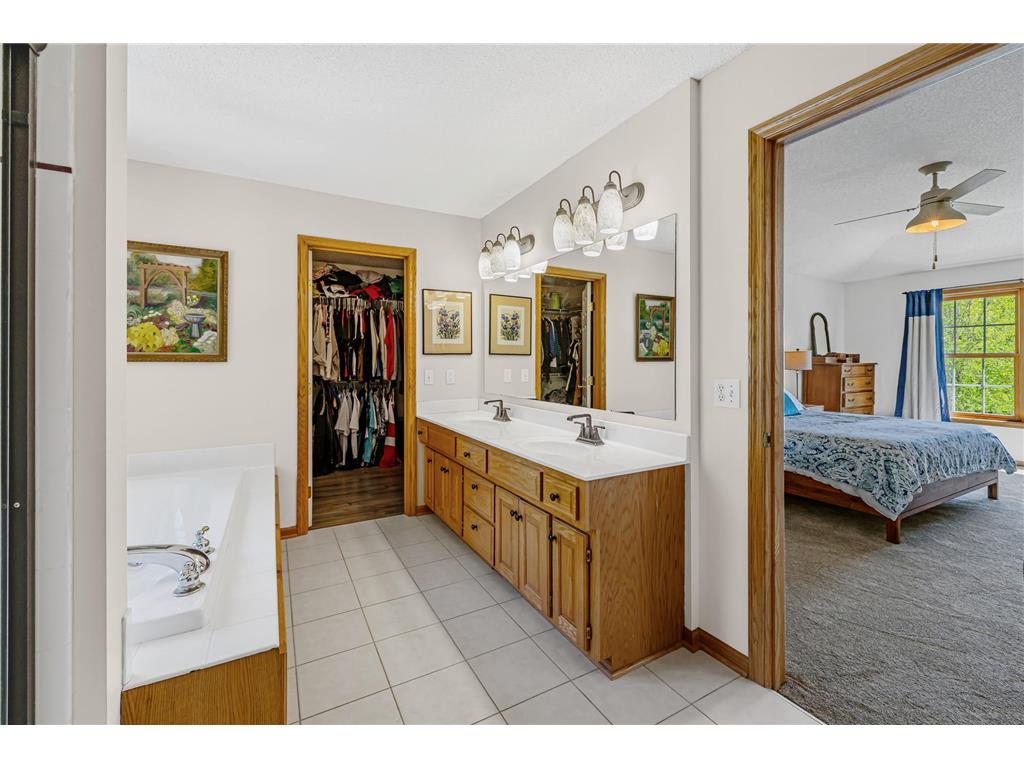 16319 Holbrook Avenue Lakeville MN 55044 7072419 image34