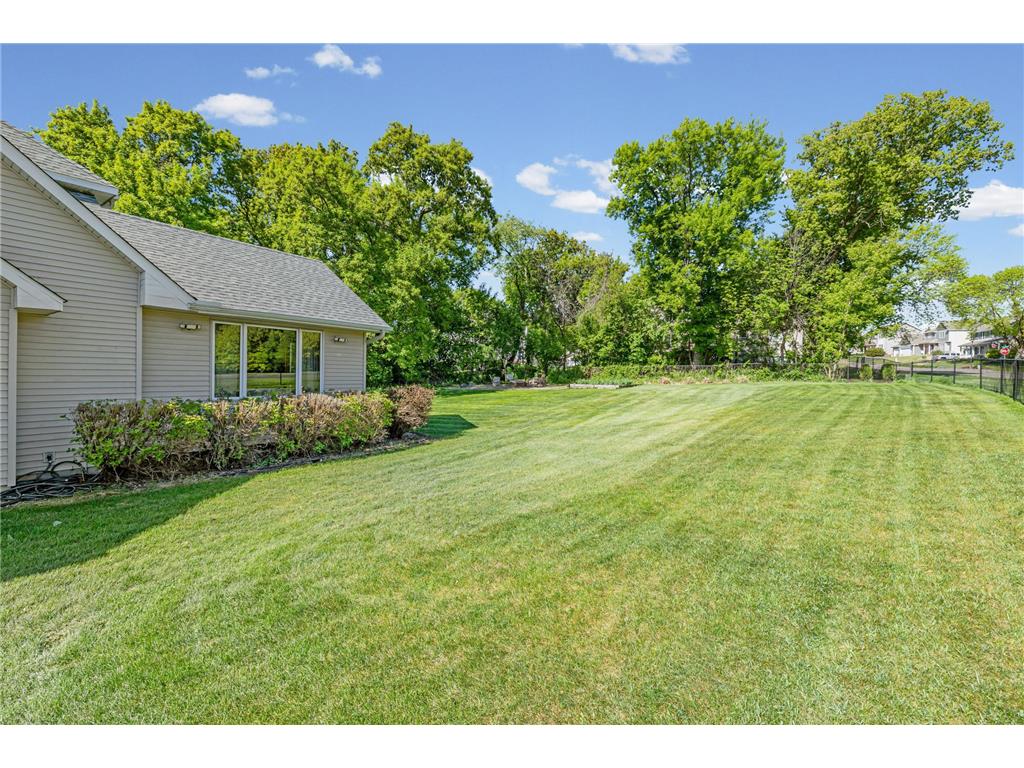 16319 Holbrook Avenue Lakeville MN 55044 7072419 image54