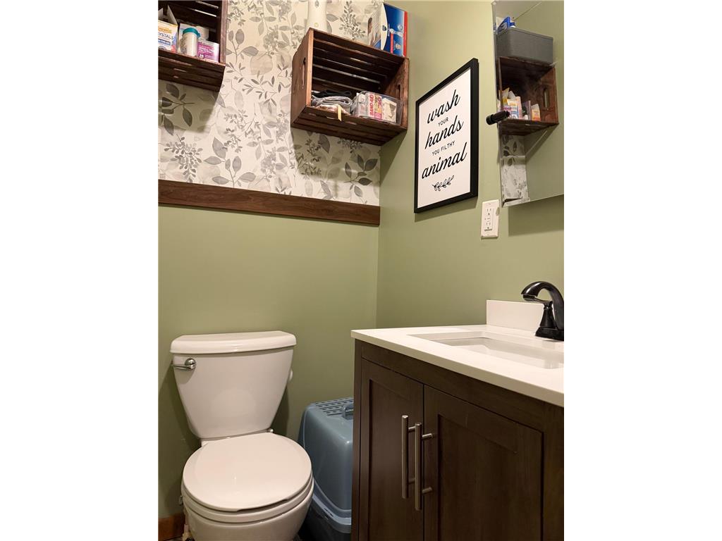 1632 4th Avenue E International Falls MN 56649 7107964 image10