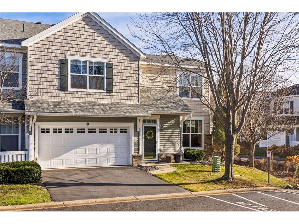 1632 Legacy Parkway E #4 Maplewood MN 55109 6822993 image1