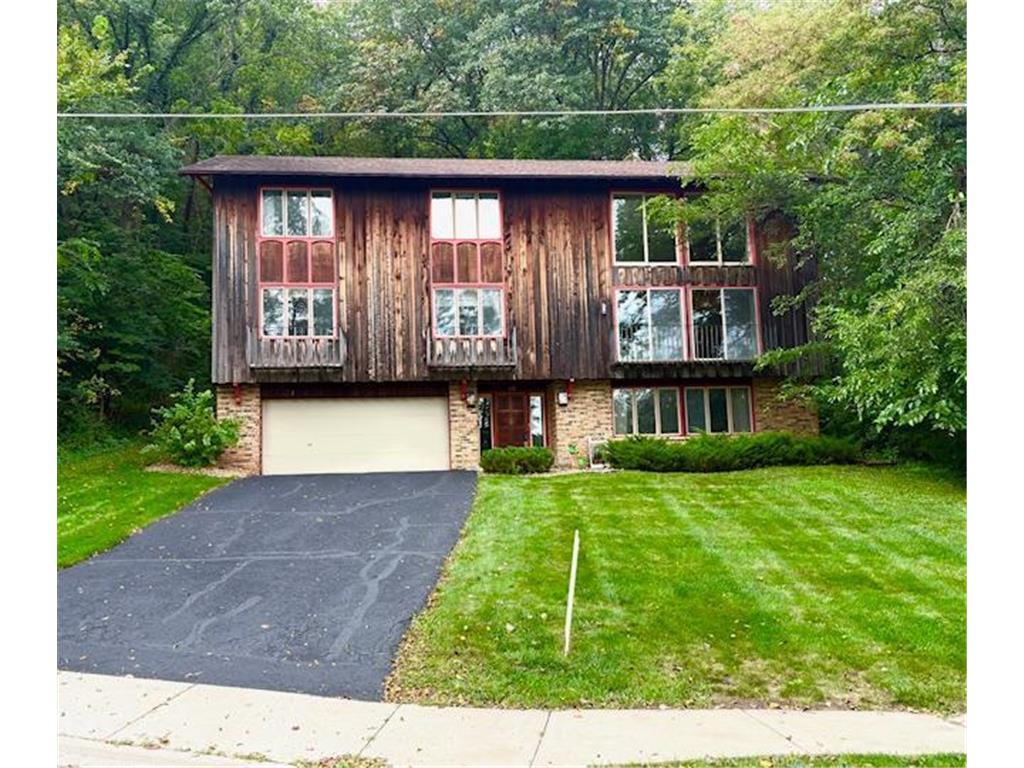 1632 Spruce Drive Red Wing MN 55066 6790743 image1