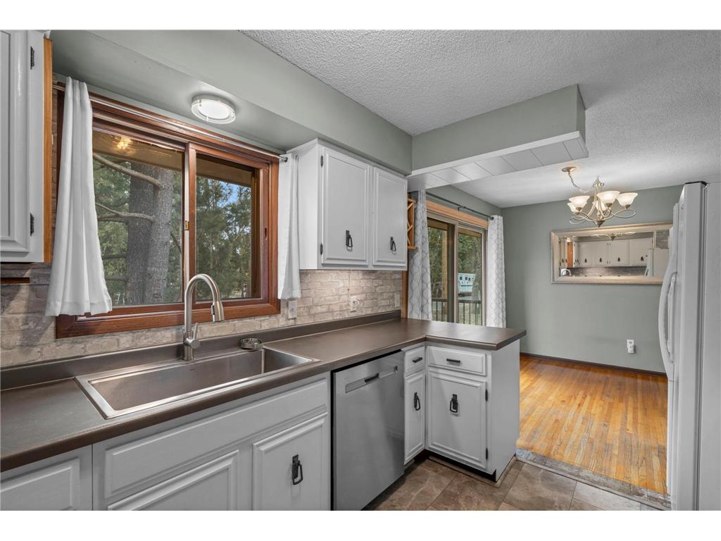 16320 Saint Marys Drive S Saint Mary's Point MN 55043 7047172 image10