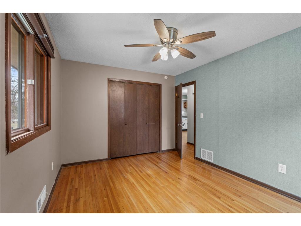 16320 Saint Marys Drive S Saint Mary's Point MN 55043 7047172 image16