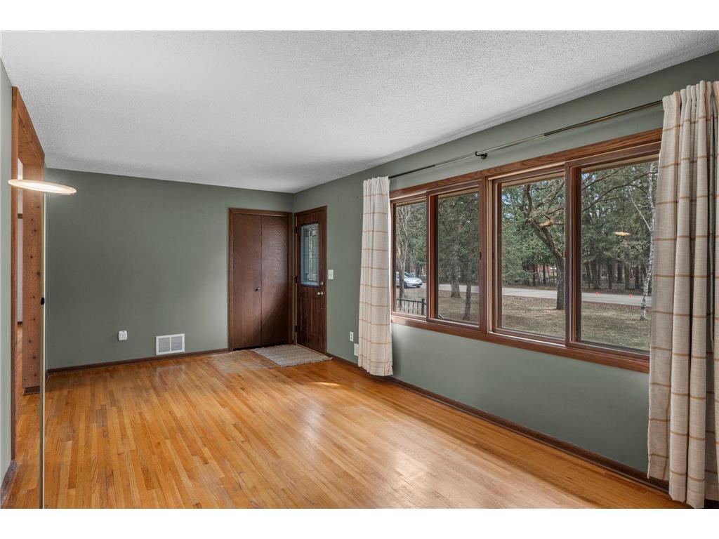 16320 Saint Marys Drive S Saint Mary's Point MN 55043 7047172 image4
