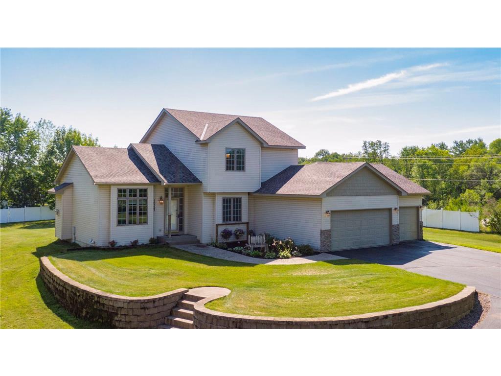 16323 Guadalcanal Street NE Ham Lake MN 55304 6410204 image1