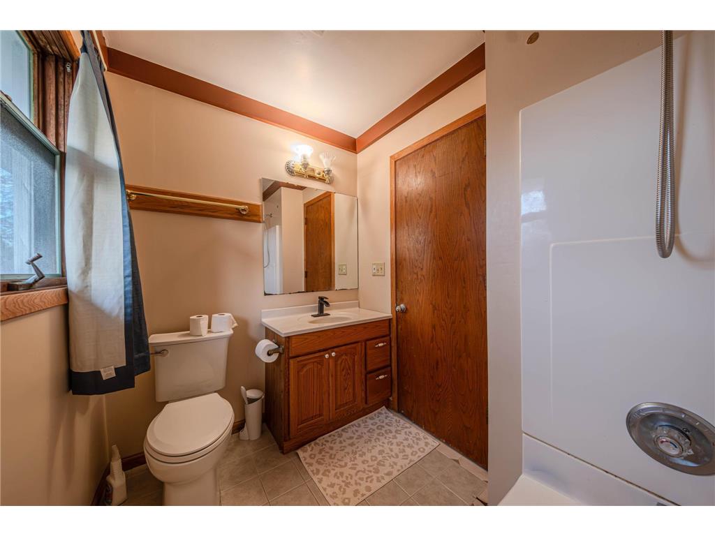 1633 Etna Street Saint Paul MN 55106 6814055 image12