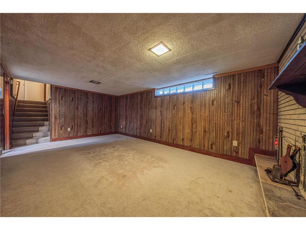 1633 Etna Street Saint Paul MN 55106 6814055 image16