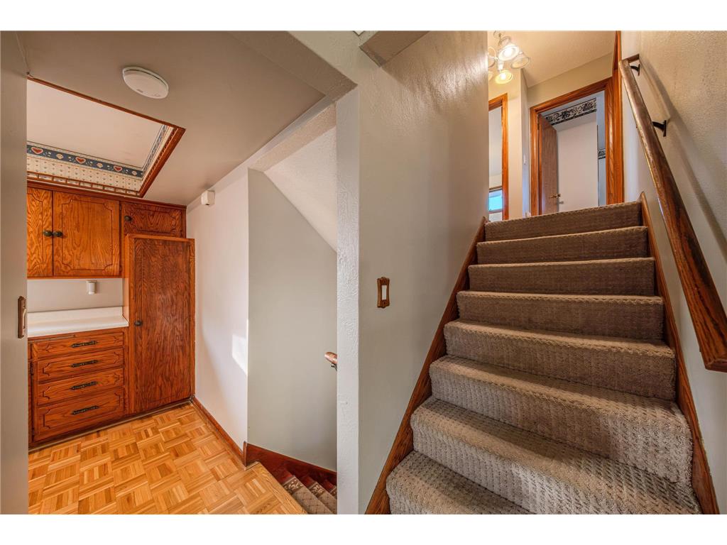 1633 Etna Street Saint Paul MN 55106 6814055 image24