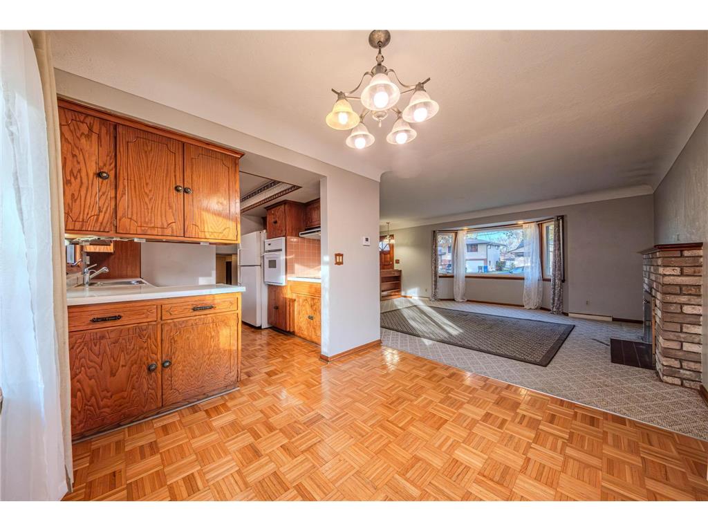 1633 Etna Street Saint Paul MN 55106 6814055 image28