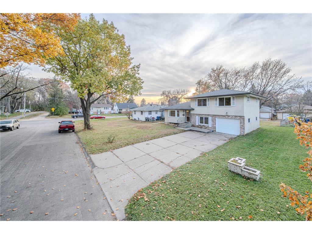 1633 Etna Street Saint Paul MN 55106 6814055 image33