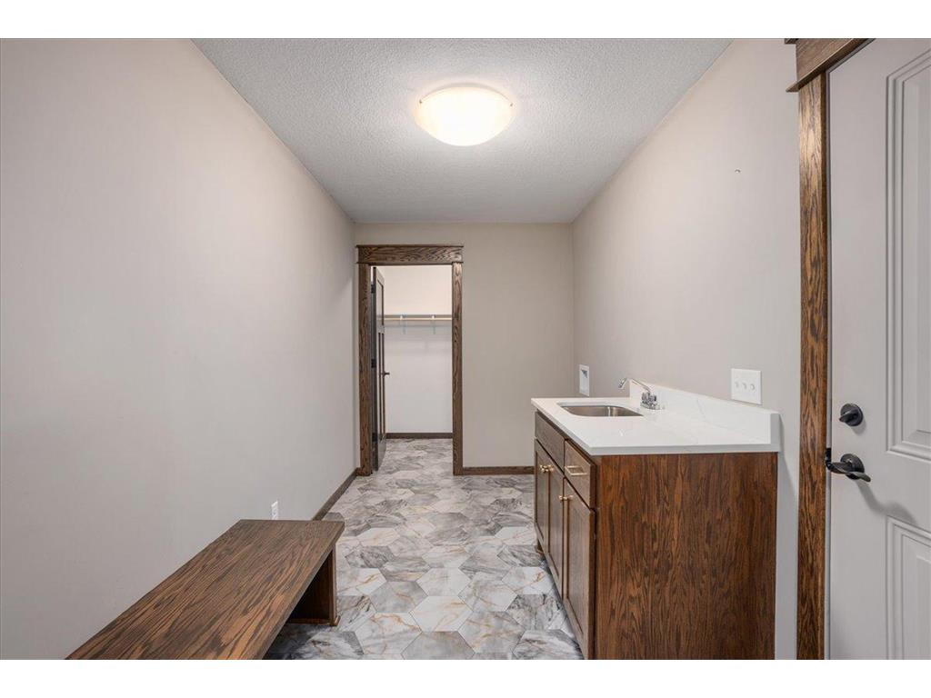 1633 Rolling Hills Lane River Falls WI 54022 6789570 image22