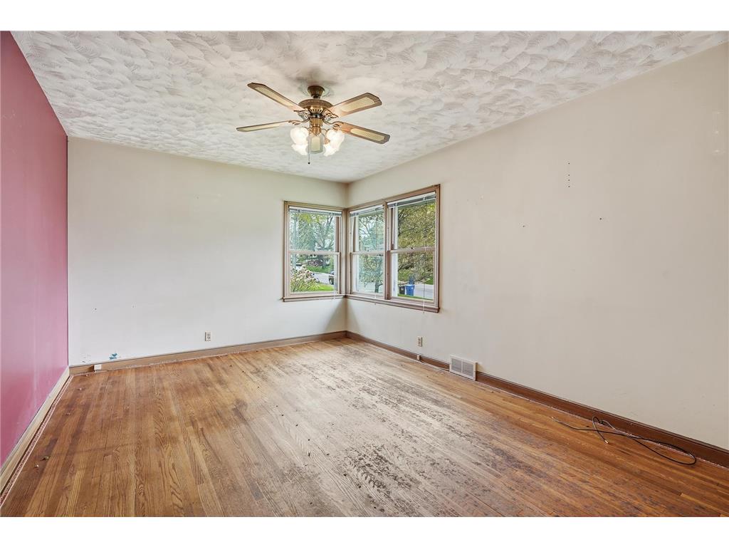 1633 Rome Avenue Saint Paul MN 55116 7066981 image16