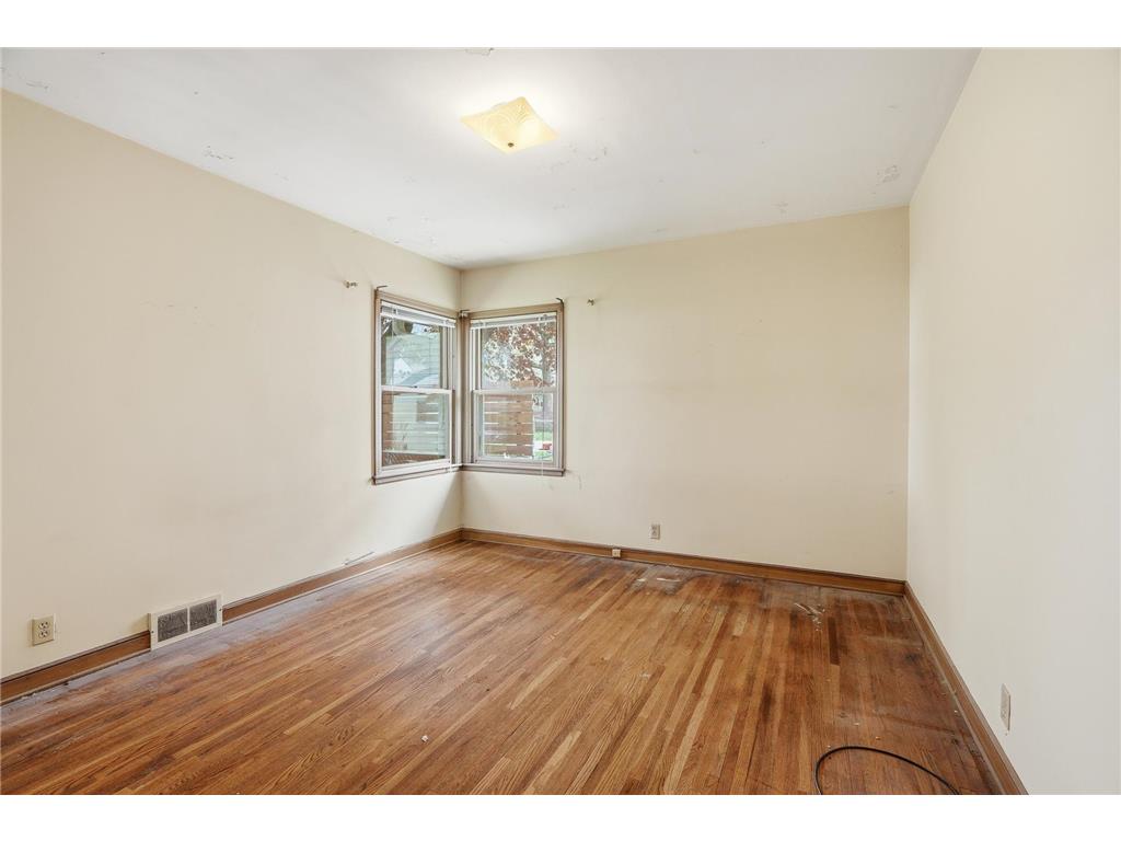 1633 Rome Avenue Saint Paul MN 55116 7066981 image18