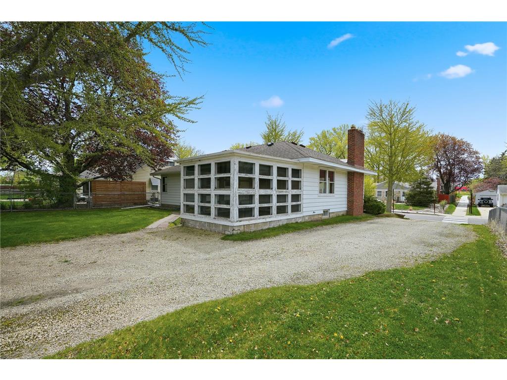 1633 Rome Avenue Saint Paul MN 55116 7066981 image2