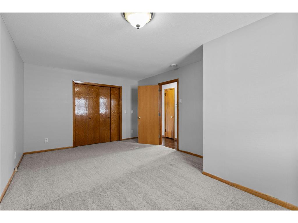1633 Sherwood Avenue Saint Paul MN 55106 7075536 image25