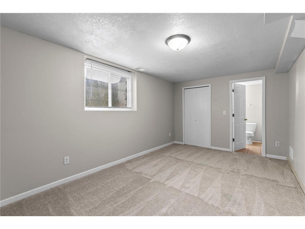 1633 Sherwood Avenue Saint Paul MN 55106 7075536 image36