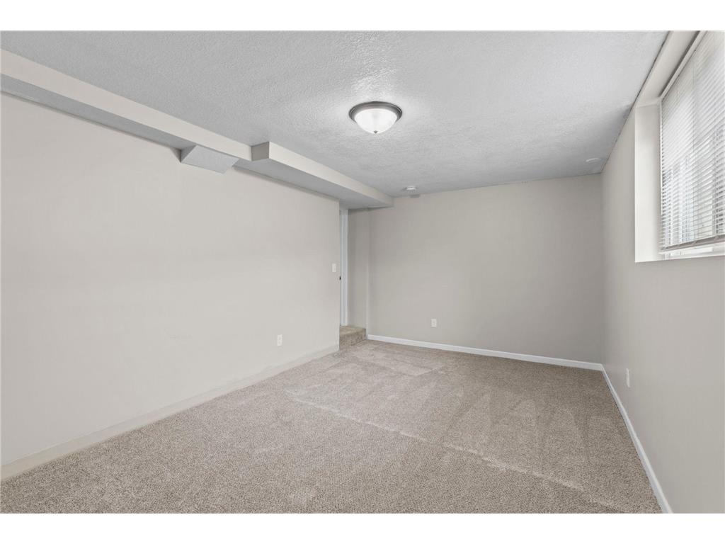 1633 Sherwood Avenue Saint Paul MN 55106 7075536 image37
