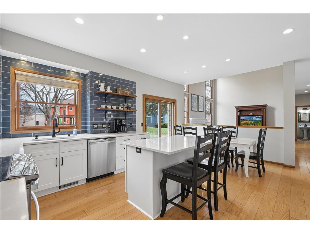 16332 Mayfield Drive Eden Prairie MN 55347 7037064 image16