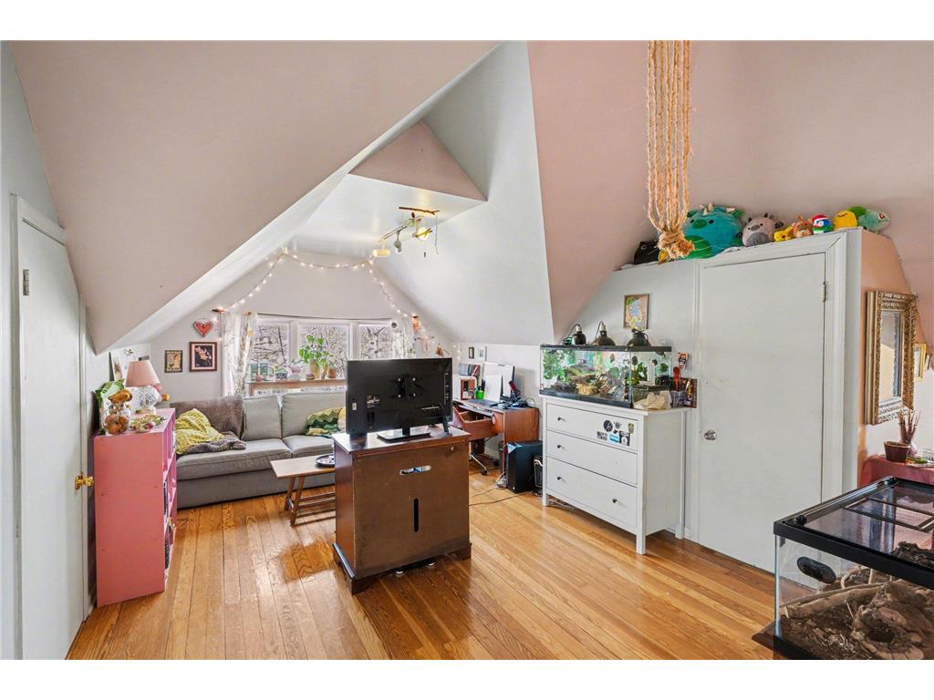 1636-1638 Minnehaha Avenue W Saint Paul MN 55104 7041832 image16