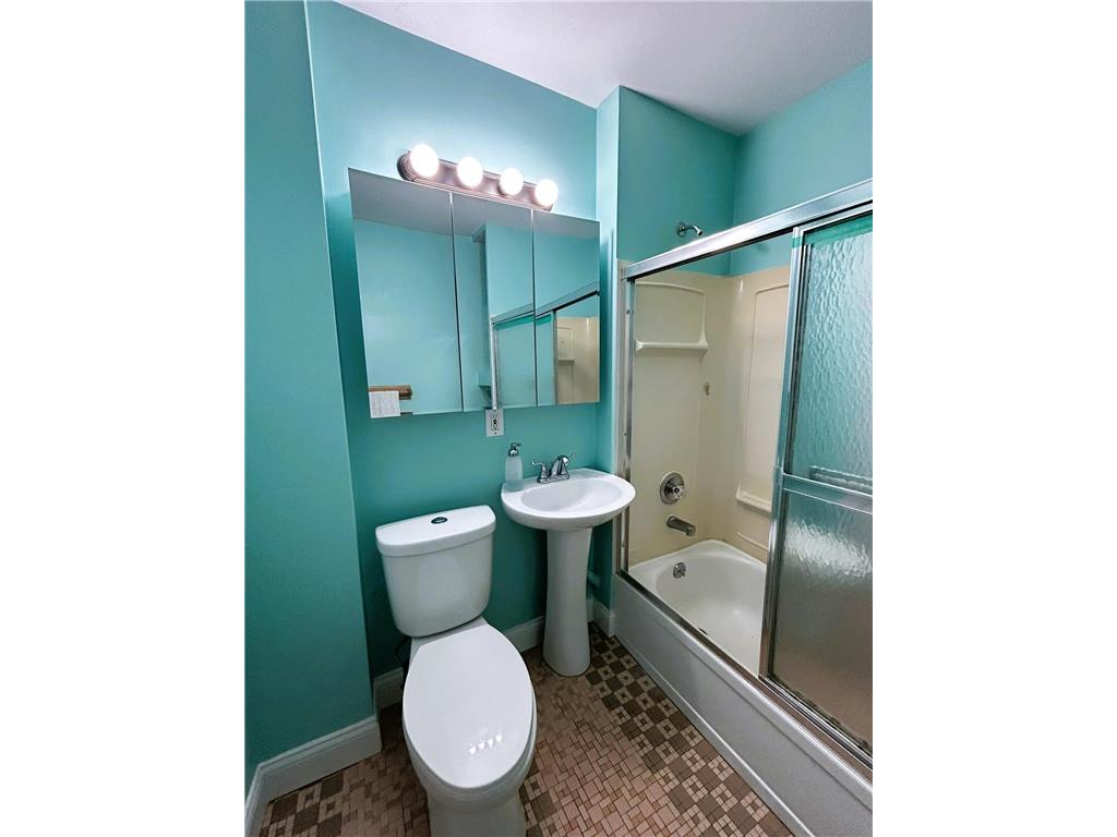 1636-1638 Minnehaha Avenue W Saint Paul MN 55104 7041832 image25