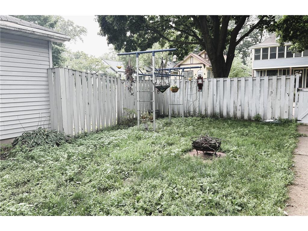 1636-1638 Minnehaha Avenue W Saint Paul MN 55104 7041832 image27