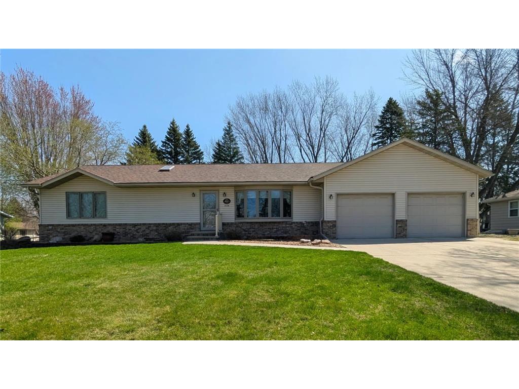 1636 N 4th Street Montevideo MN 56265 7060568 image2