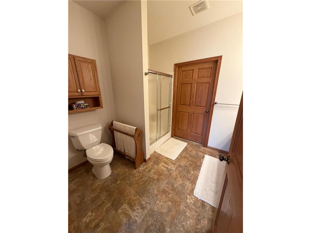 1636 Thunderbird Road #11 Marshall MN 56258 7075770 image15