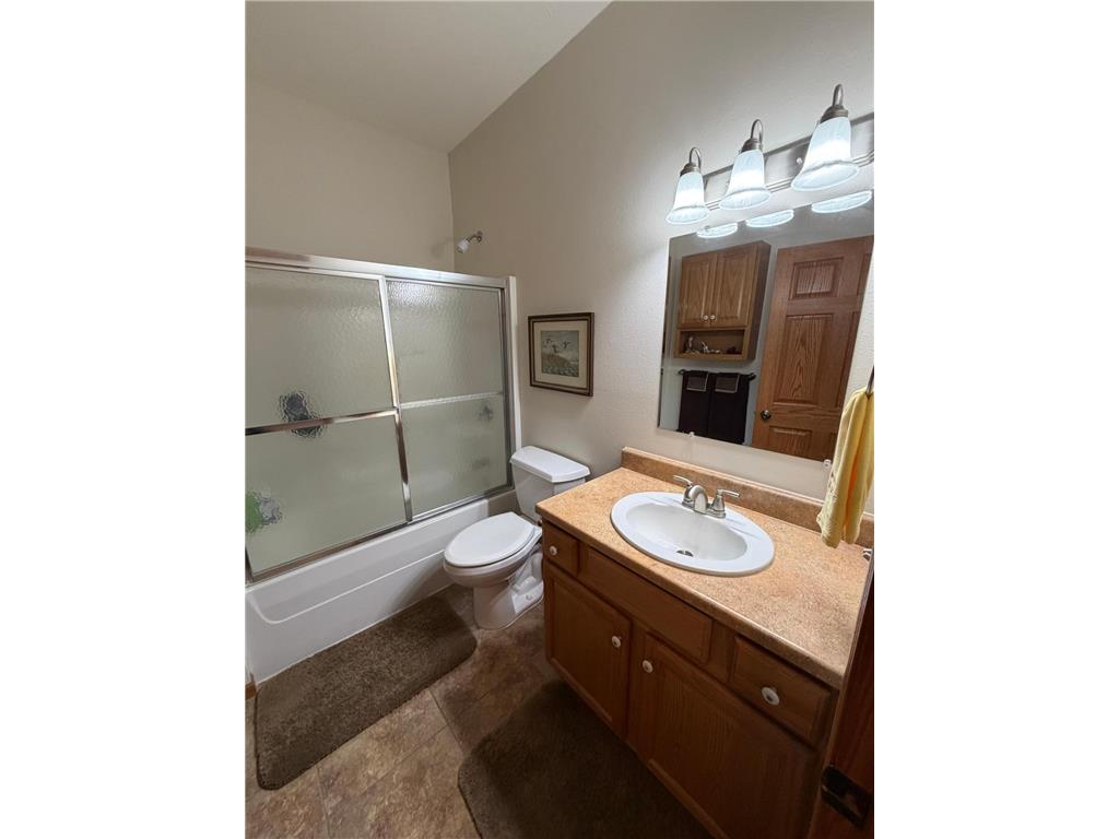 1636 Thunderbird Road #11 Marshall MN 56258 7075770 image23