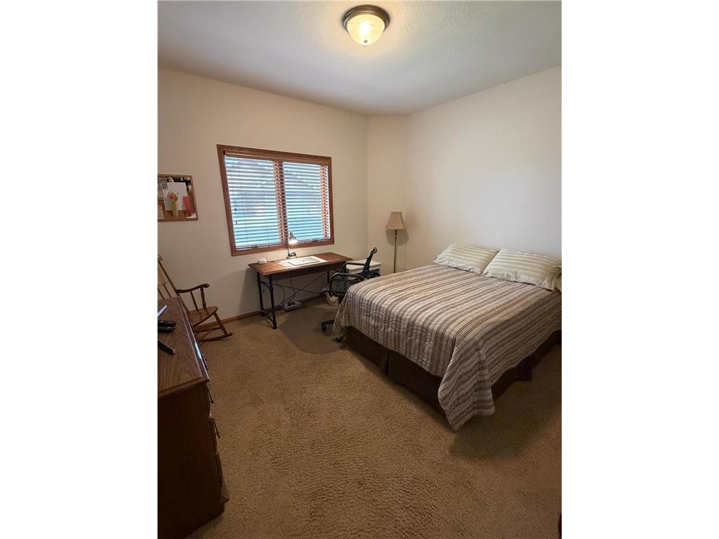 1636 Thunderbird Road #11 Marshall MN 56258 7075770 image24