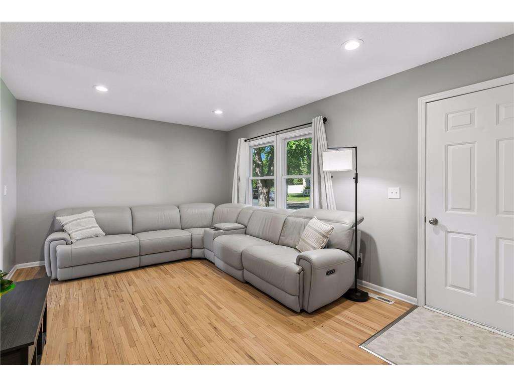 16366 Florida Way W Lakeville MN 55068 7105177 image8