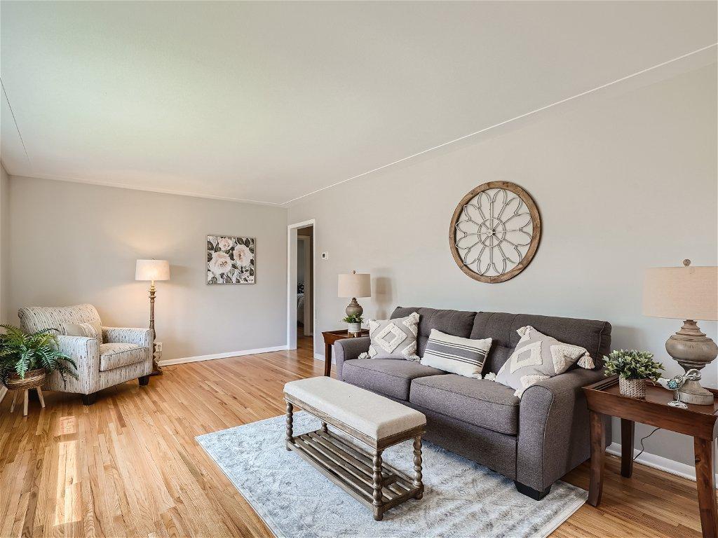 1637 37th Avenue NE Columbia Heights MN 55421 6359664 image1