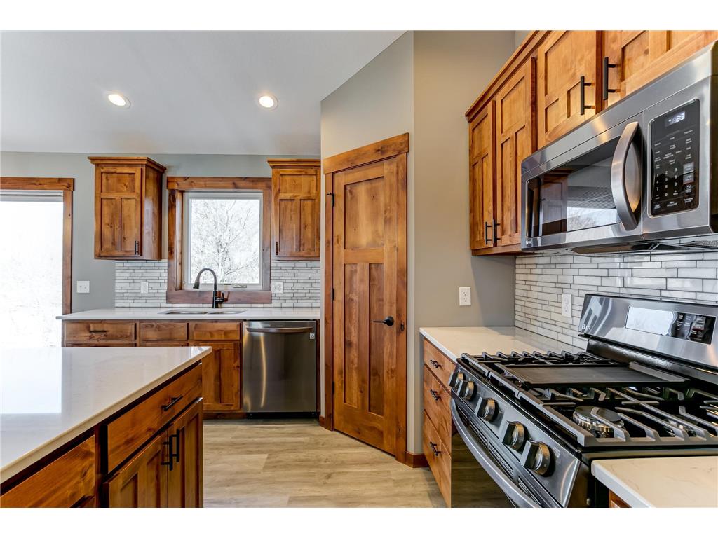 1637 75th Avenue Hammond WI 54015 6823756 image4