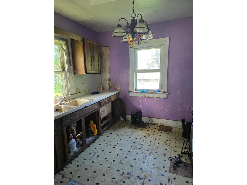 1637 Miller Street Worthington MN 56187 6753398 image2