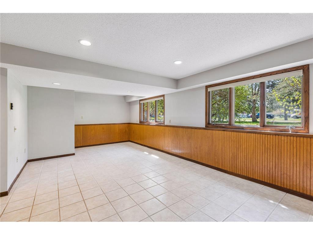 16370 Division Street Lakeland MN 55043 7042395 image26