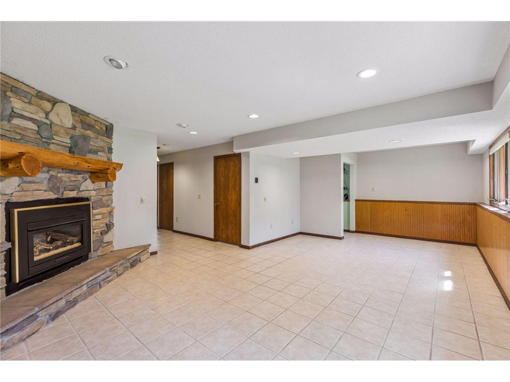 16370 Division Street Lakeland MN 55043 7042395 image27