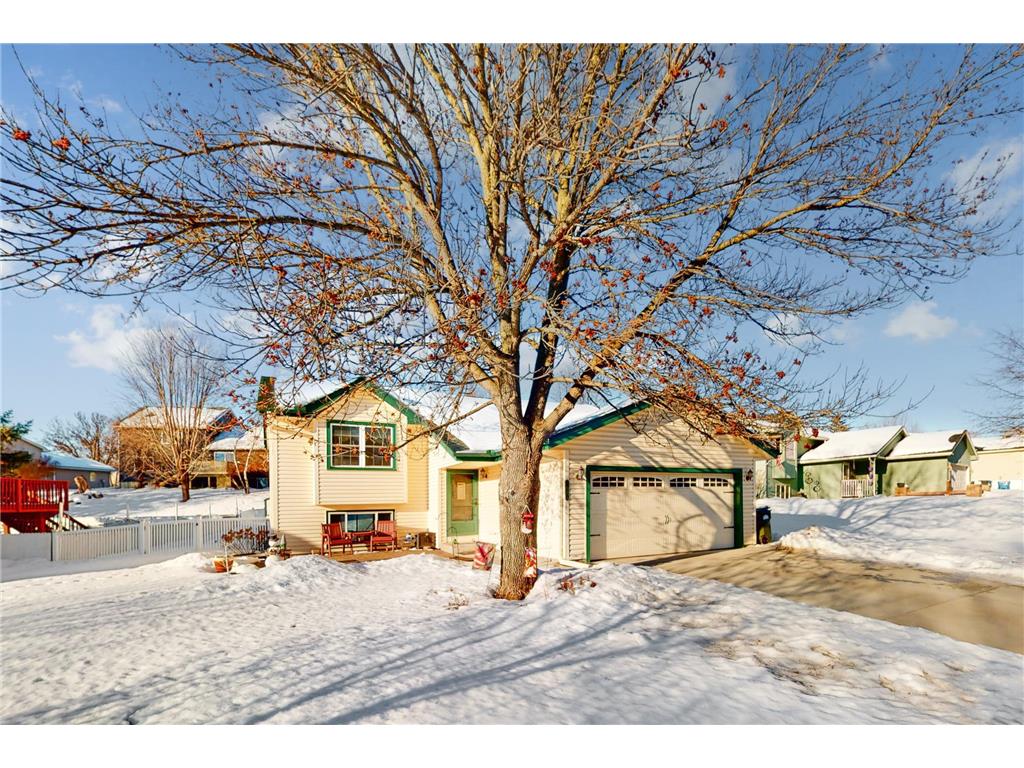16371 Godson Drive Lakeville MN 55044 6331437 image1