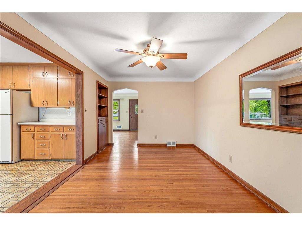 1638 Glenview Court Arden Hills MN 55112 7068823 image14
